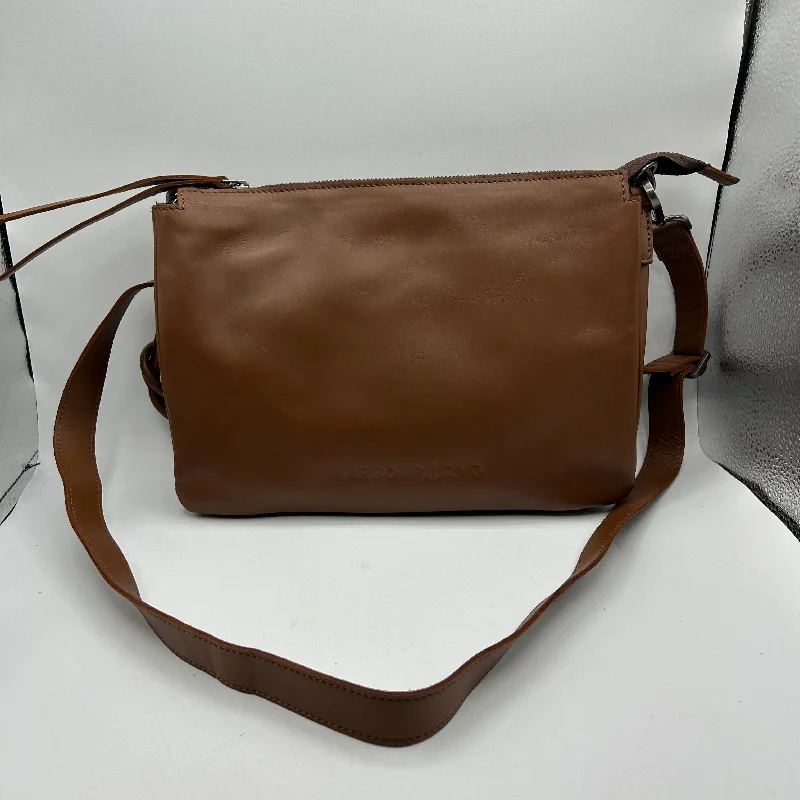 Crossbody Leather By Cma, Size: Medium