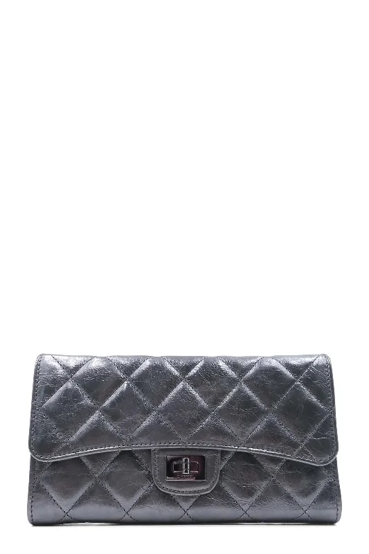 CHANEL METALLIC AGED CALFSKIN LEATHER QUILTED 2.55 REISSUE WALLET