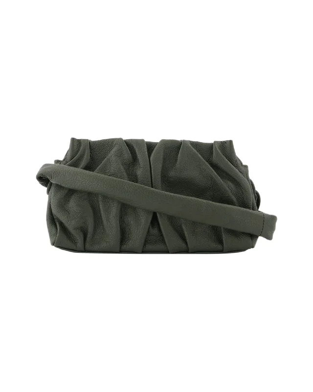 Vague Bag in Green Leather with White Stitching